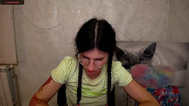 MaryEm976 现场XXX聊天