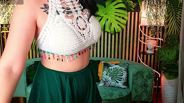LinaSeen live XXX chat