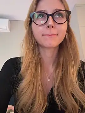 XXX chat uživo modela LunaRase