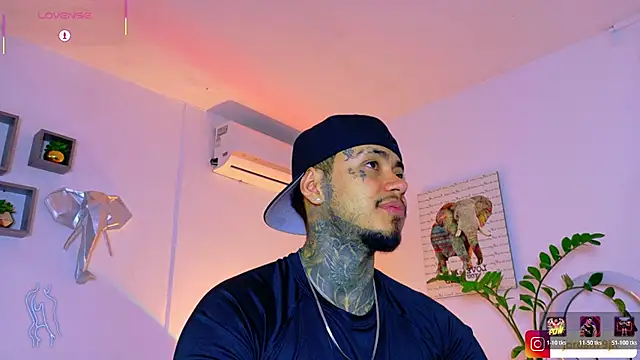 JordanSmiith_ Adlı Modelin Canlı XXX Sohbeti