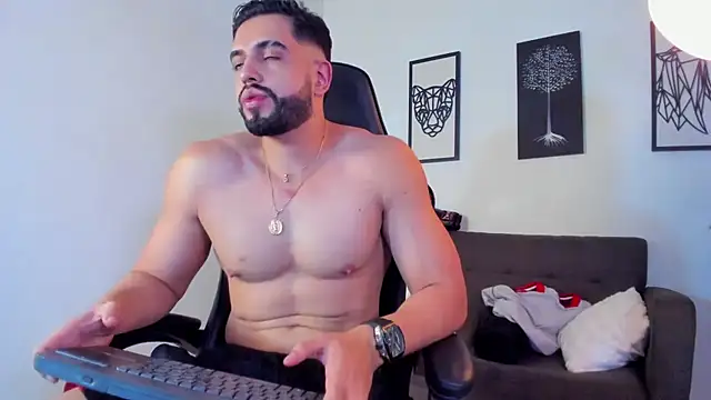 Chat +18 de Justin_kingX7 ao vivo