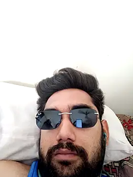dhruvplayboy's Live XXX Chat