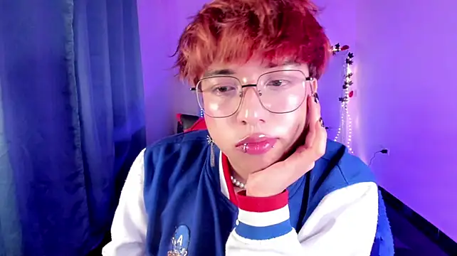 AnggelONfiree Chat XXX in diretta