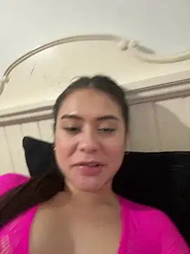 Yocelinbabyyy's Live XXX Chat