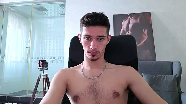 XXX chat uživo modela KaydenDrew