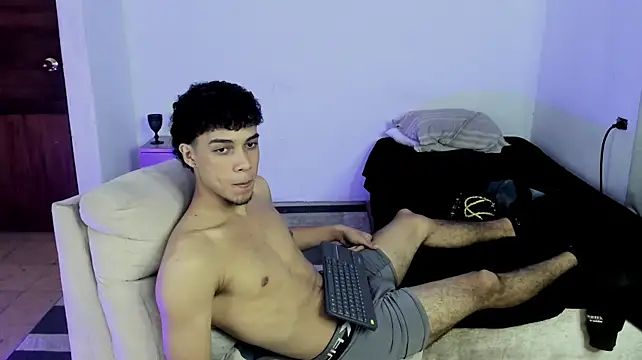 Nathan_velez XXX чат на живо