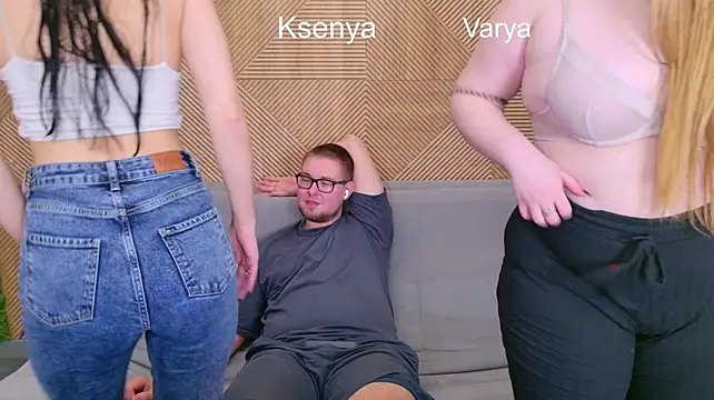 Ksenny 现场XXX聊天