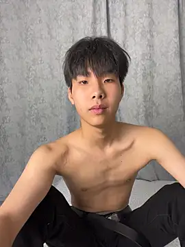 guoguo18 现场XXX聊天