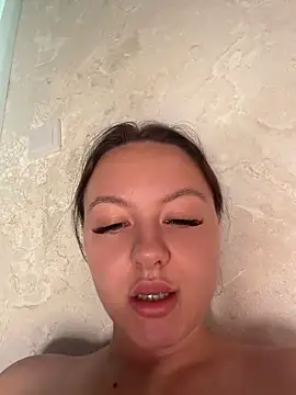 hellopussymeow's Live XXX Chat