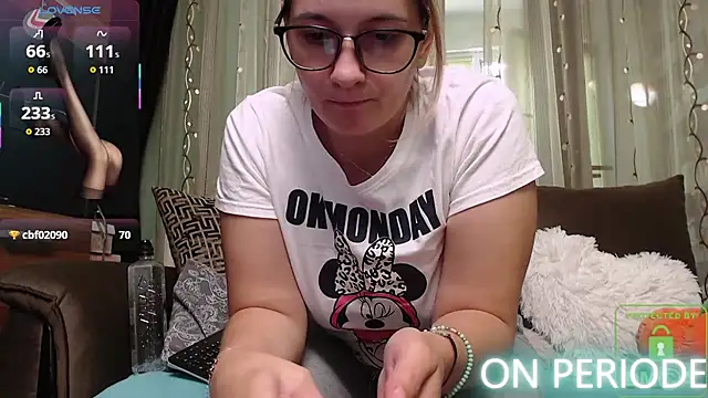 Živý XXX chat lovingfeetxoxo