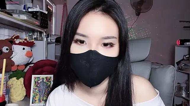 Chat XXX en directo de Tieu-May