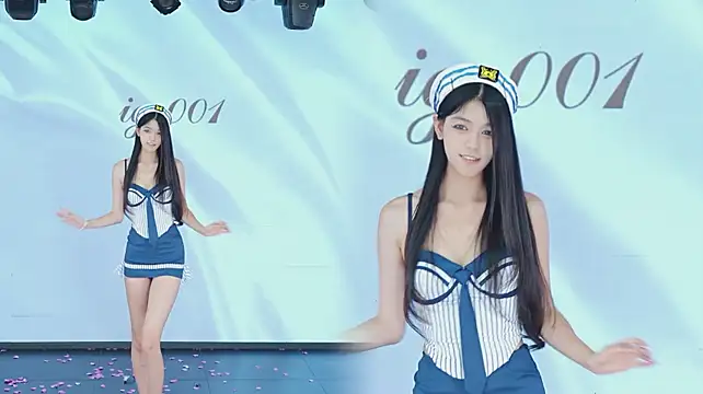 IG-001 live XXX chat