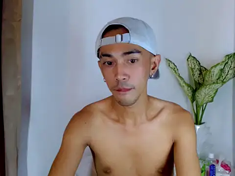 Chatroom XXX en direct de crocodale