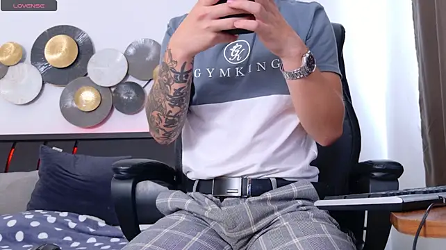ThomasEdisonn webkamerás műsora