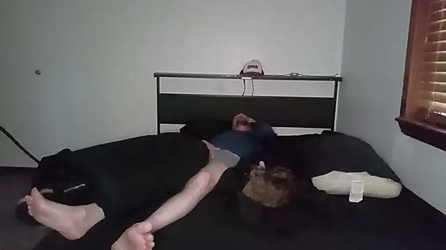 Opondestre00420 – Naživo XXX chat