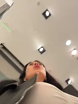 دردشة Wet__Bunny الجنسية المباشرة