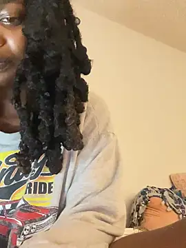 Chatroom XXX en direct de PrincessRayari