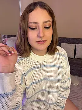 Megan_lu2's Live XXX Chat