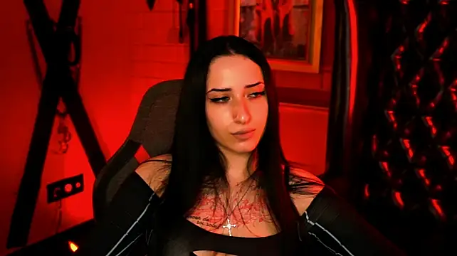 MonicaLowes Chat XXX live