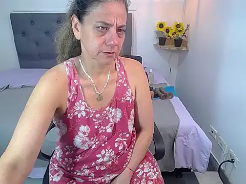 sasi_luna লাইভ XXX চ্যাট