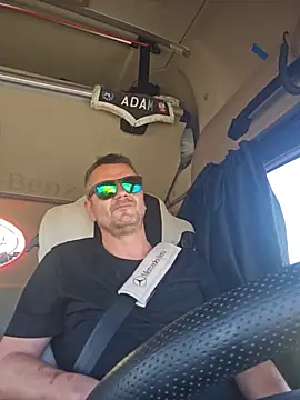 Živý XXX chat adas-