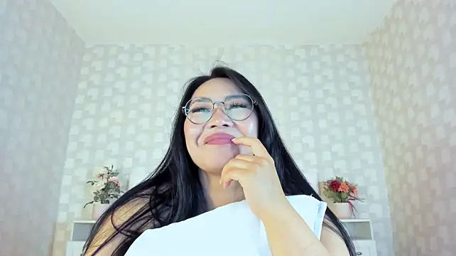 XXX chat uživo modela NatsumiHun