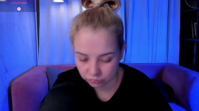 StephanieSweety's Live XXX Chat