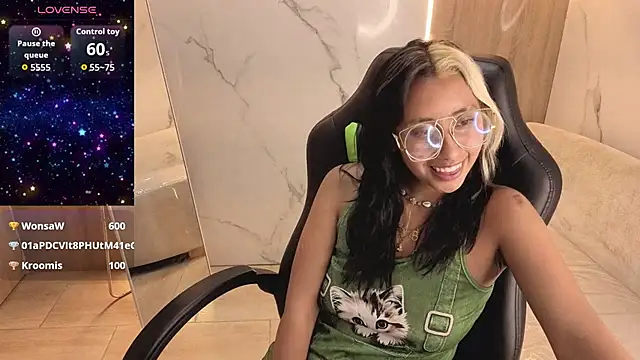Chat XXX Live raven_stone_cn