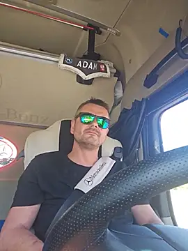 adas- – Naživo XXX chat
