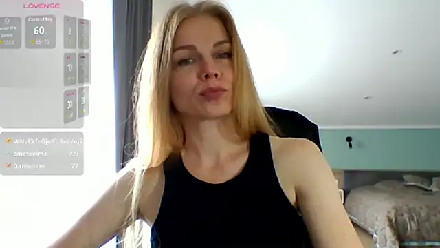 Tina5394's Live XXX Chat