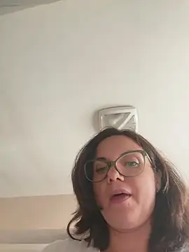 Chat +18 de Diamond_Monna ao vivo