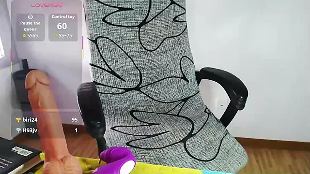 Živý XXX chat Hannah_Kiim
