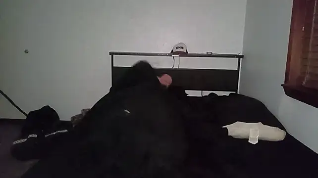 Opondestre00420's Live XXX Chat