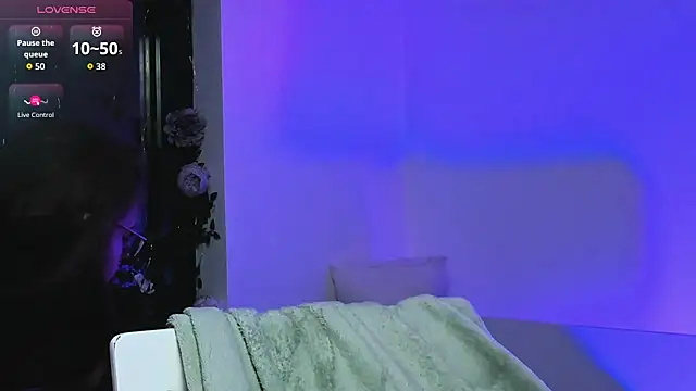 دردشة RitaSonnet الجنسية المباشرة