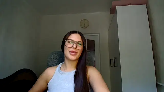 Show modela MoonriseGoddess na web-kameri