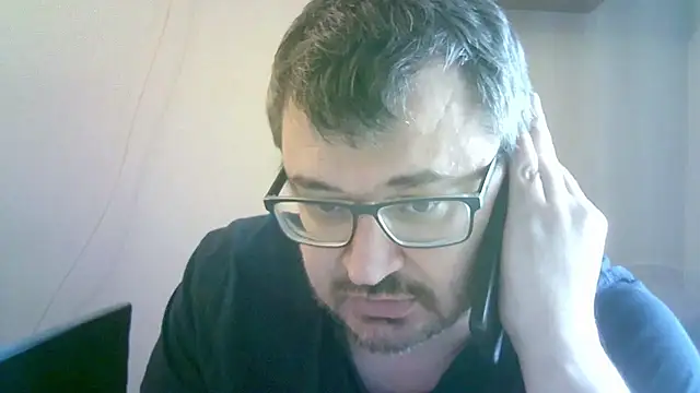 Chat XXX ao vivo de SirAbuser