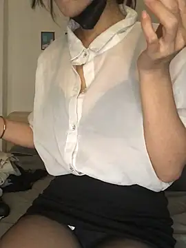 Writhing_First Live XXX-chat