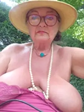 Hot-Muci Live XXX-Chat