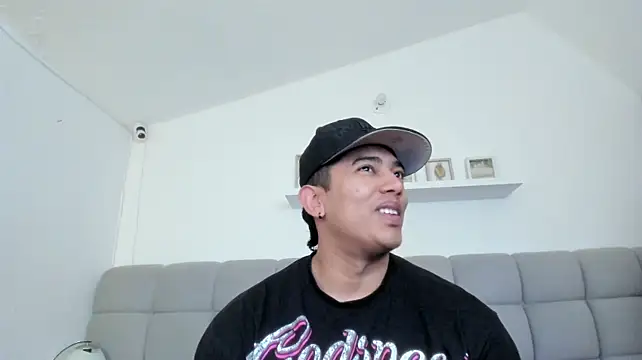 Chat XXX en directo de erotic_sins