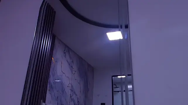 XXX chat uživo modela rubihops