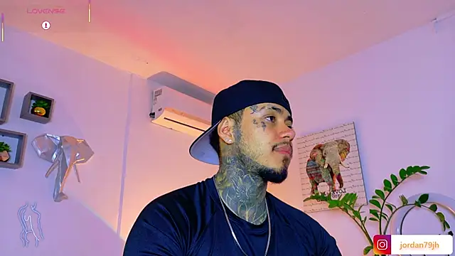 Chat XXX ao vivo de JordanSmiith_