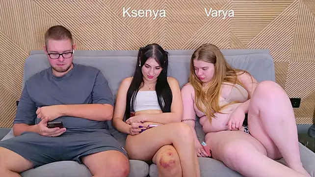 دردشة Ksenny الجنسية المباشرة