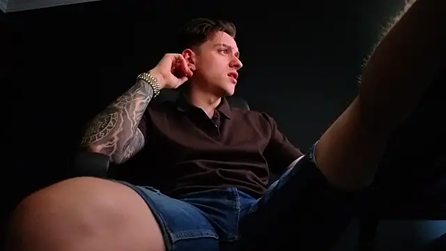 FelixStarkk Live XXX Chat