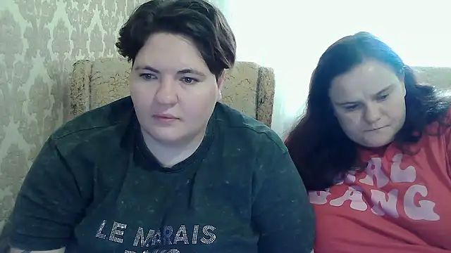 EmmaXKristall's Live XXX Chat