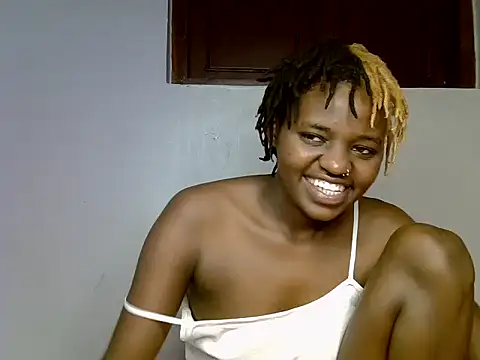 Sweet_smiles2n Live XXX chat