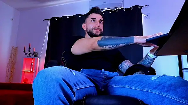 Chat XXX Live MightyAaron66