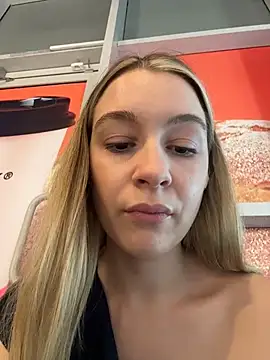 Show de SashaCatt na webcam