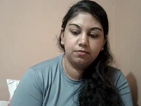 bellachow10's Live XXX Chat