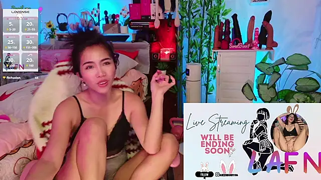 25sweetlilbunny's Live XXX Chat