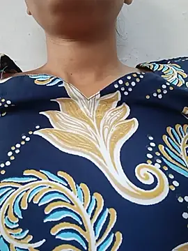 KumarSilencesex21 XXX чат на живо